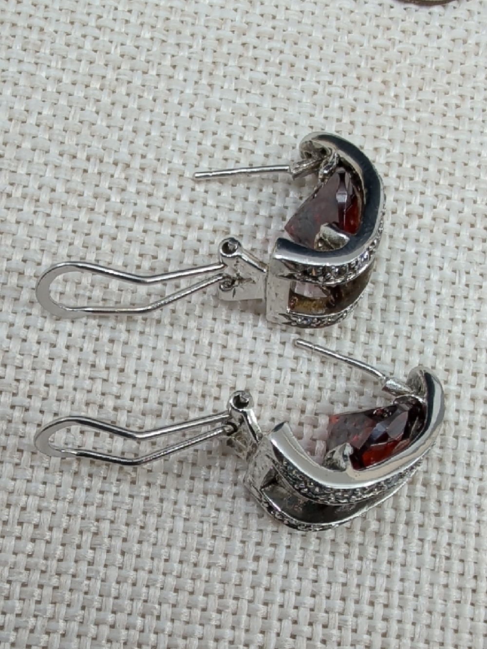 Vintage 925 Sterling Silver Garnet Half Hoop Lever Back Earrings - Picture 15 of 17